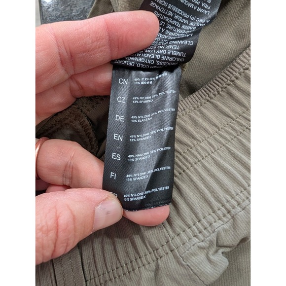 Kuhl Men's Size 38 Khaki Hiking Outdoor Shorts stretch travel gorpcore - Picture 7 of 7